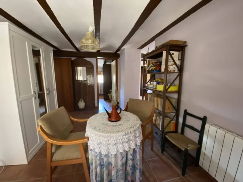 Allotjament rural a Vall-de-roures: Casa Comet